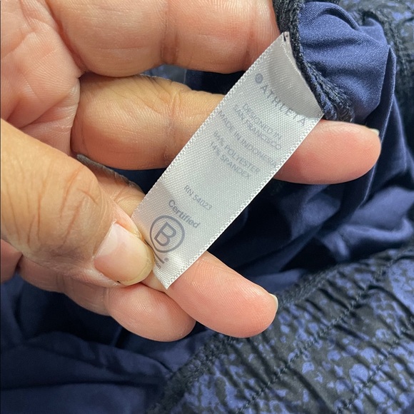 NWOT Athleta Printed Brooklyn Jogger Sz 8 Blue & Black Python Athletic Comfort - Picture 7 of 8